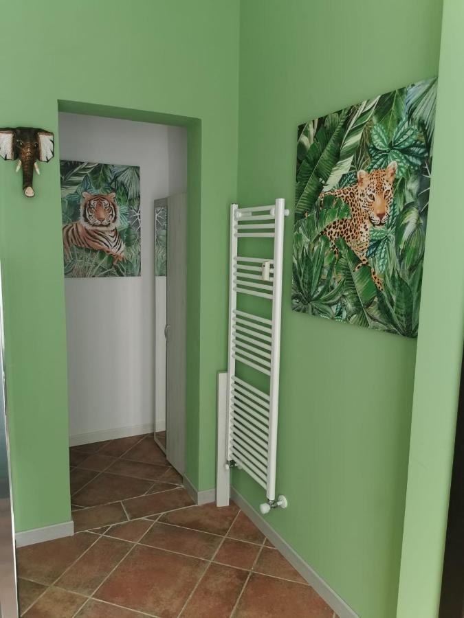 Aura Symphony Home Комо Екстериор снимка
